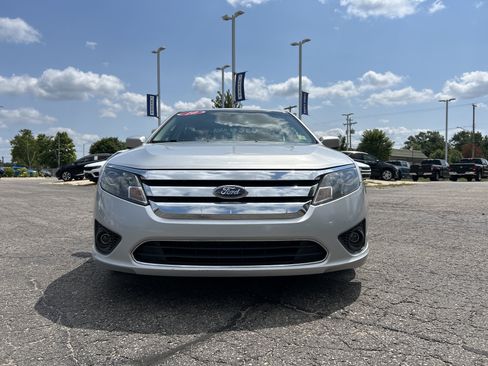 Used 2010 Ford Fusion SE FWD image 8