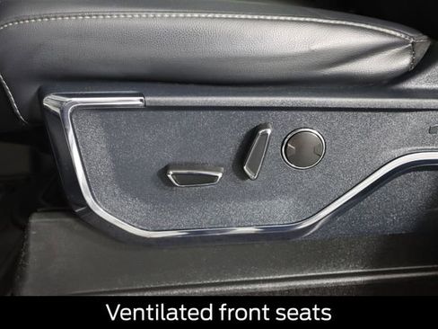 Used 2021 Ford F150 Lariat w/ Equipment Group 502A High image 41