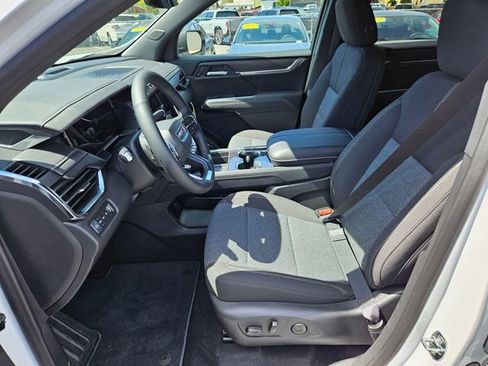 New 2026 GMC Acadia Elevation AWD/4WD image 14