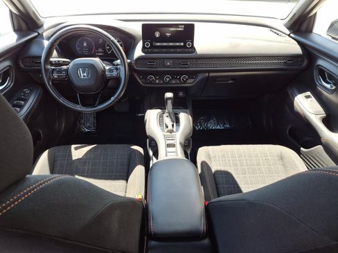 Used 2023 Honda HR-V Sport image 28