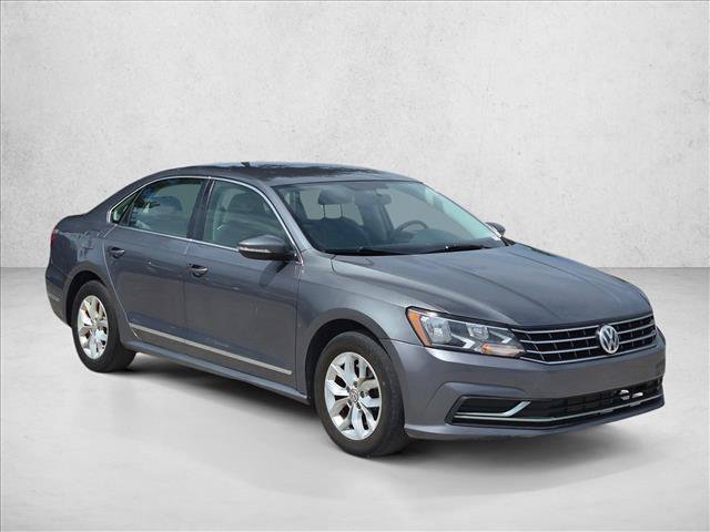 Used 2017 Volkswagen Passat 1.8T S FWD image 3