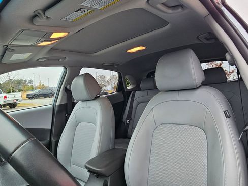 Used 2021 Hyundai Kona Ultimate w/ Cargo Package image 22