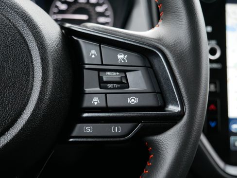 Used 2025 Subaru Crosstrek 2.5i Limited w/ Popular Package #3A image 29