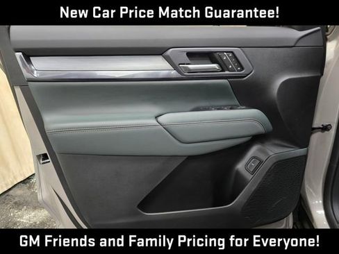 New 2026 GMC Terrain AT4 w/ Convenience Package III image 12