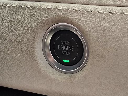 Certified 2025 Cadillac Escalade Sport w/ Touring Package AWD/4WD image 25