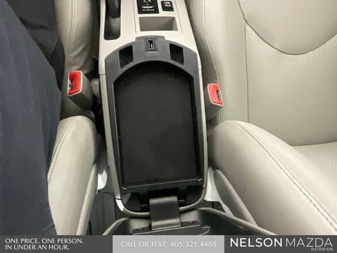 Used 2012 Toyota RAV4 Limited w/ Navigation Value Pkg FWD image 40