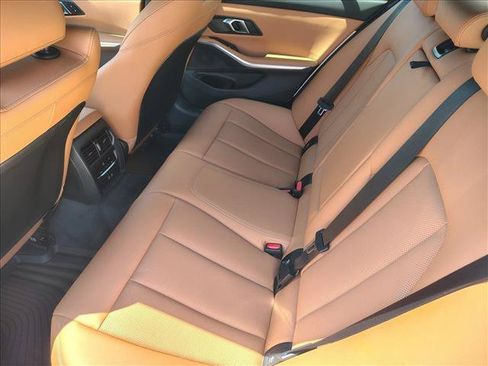 Certified 2024 BMW 330i Sedan w/ Convenience Package RWD image 19