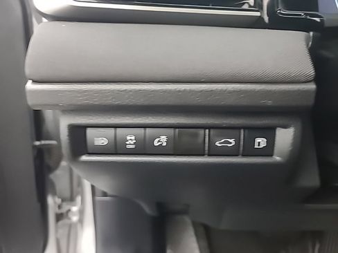 Used 2025 Toyota Camry LE FWD image 27