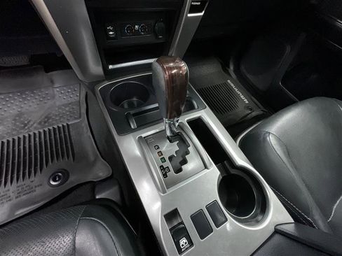 Used 2015 Toyota 4Runner Limited AWD/4WD image 16