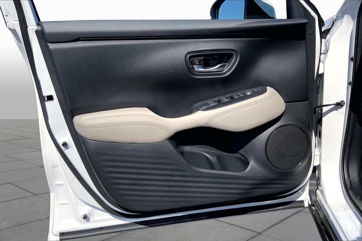 New 2027 Honda HR-V EX-L image 10