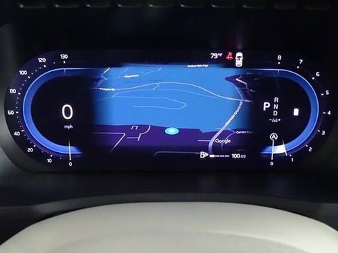 Used 2023 Volvo XC90 B6 Plus image 29