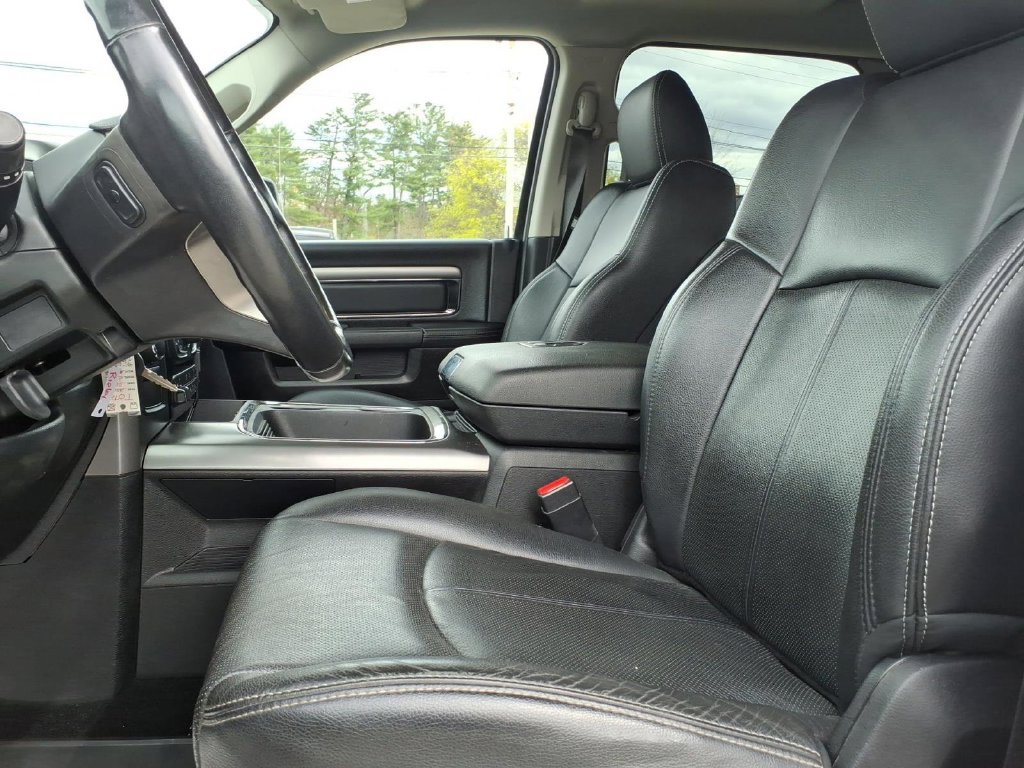 Used 2018 RAM 2500 Laramie w/ Sport Appearance Group AWD/4WD image 14