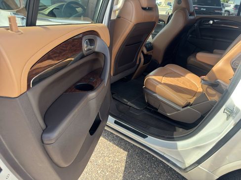 Used 2013 Buick Enclave Leather AWD/4WD image 11