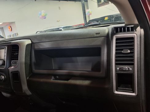 Used 2014 RAM 1500 Express AWD/4WD image 17