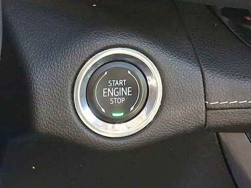 Used 2023 Buick Envision Essence w/ Sport Touring Package image 23