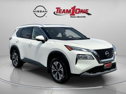 Used 2021 Nissan Rogue SV w/ Premium Package