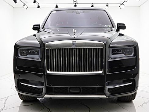 Used 2019 Rolls-Royce Cullinan AWD/4WD image 18