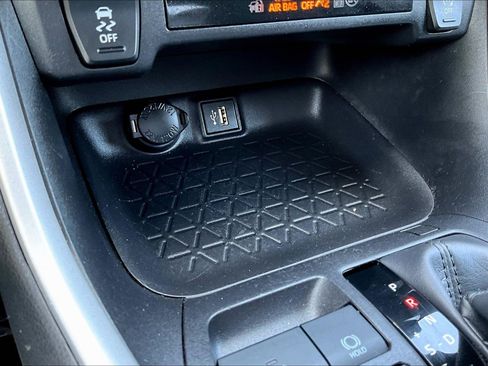 Used 2024 Toyota RAV4 LE image 30