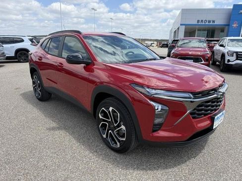 New 2026 Chevrolet Trax RS image 11