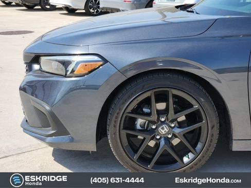 Used 2024 Honda Civic Sport image 8
