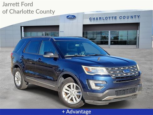 Used 2017 Ford Explorer XLT w/ Equipment Group 202A image 1