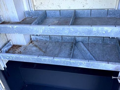 Used 2010 Ford E-350 and Econoline 350 Super Duty image 32