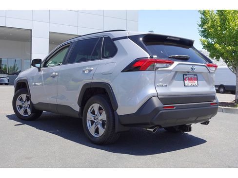 Certified 2023 Toyota RAV4 LE AWD/4WD image 9