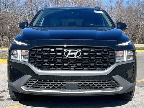 Used 2023 Hyundai Santa Fe SEL image 2