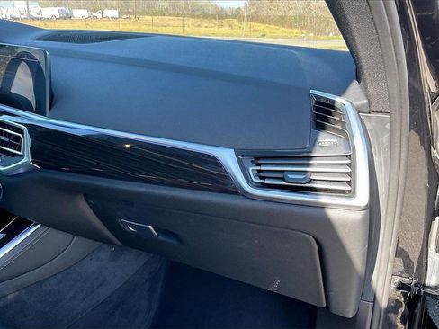 Used 2019 BMW X5 xDrive40i w/ Convenience Package image 23