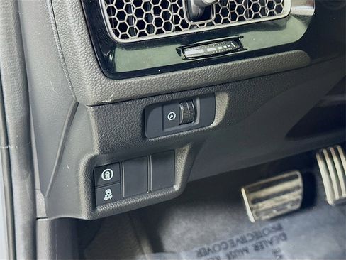 Used 2022 Honda Civic Sport image 16