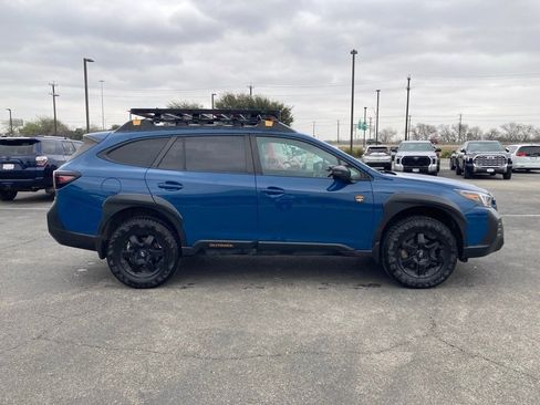 Used 2022 Subaru Outback Wilderness w/ Wilderness Package image 4