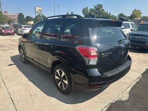 Used 2017 Subaru Forester 2.5i Premium AWD/4WD image 7