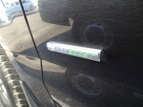 Used 2015 Ford F150 XLT w/ Equipment Group 302A Luxury image 10