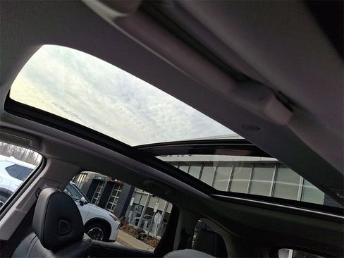 Used 2023 Acura MDX SH-AWD w/ Technology Package image 14