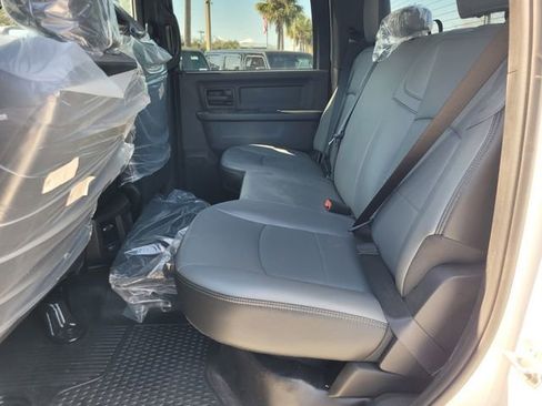 New 2025 RAM 2500 Tradesman w/ Chrome Appearance Group AWD/4WD image 7