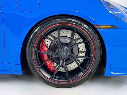 Used 2022 Porsche 911 GT3 image 37