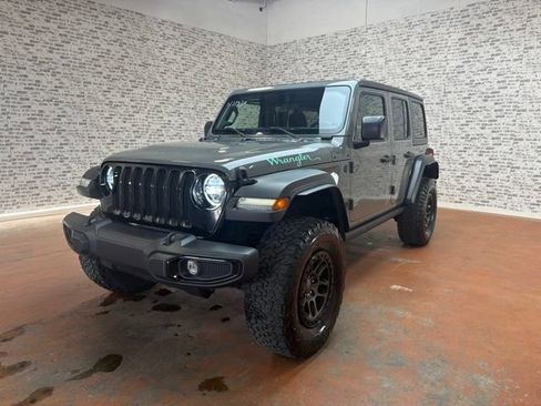 Used 2023 Jeep Wrangler Unlimited Sport AWD/4WD image 3