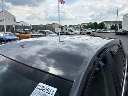 Used 2022 Chevrolet Equinox LT AWD/4WD image 3
