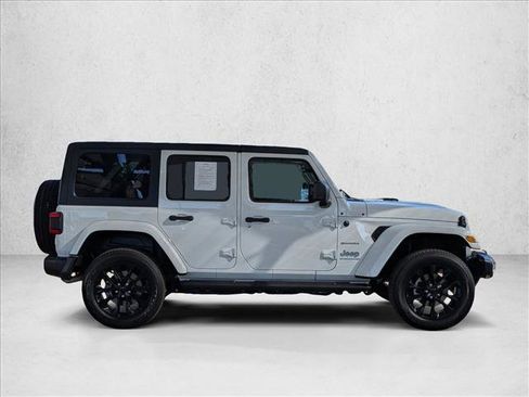 Used 2023 Jeep Wrangler Sahara w/ Cold Weather Group image 4