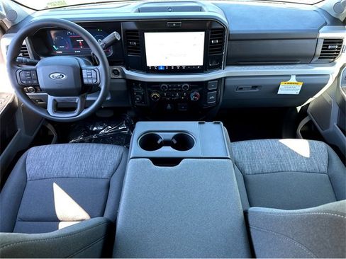 New 2026 Ford F250 XLT w/ XLT Premium Package image 7