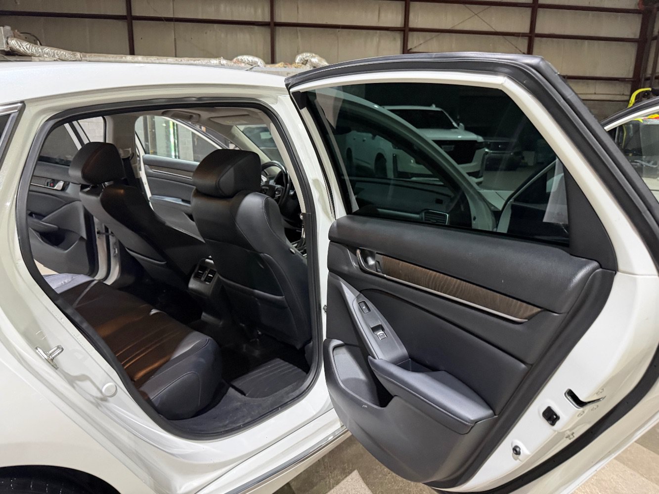 Used 2018 Honda Accord Touring image 21