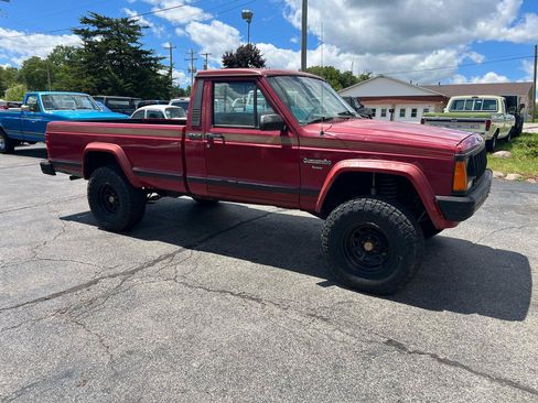 Used 1988 Jeep Comanche Pioneer AWD/4WD image 4