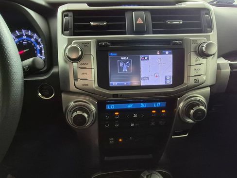 Used 2018 Toyota 4Runner Limited AWD/4WD image 17