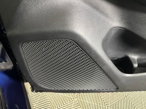 Used 2024 Mitsubishi Outlander SE Black Edition image 29