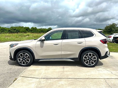 New 2026 BMW X1 xDrive28i w/ Convenience Package AWD/4WD image 5