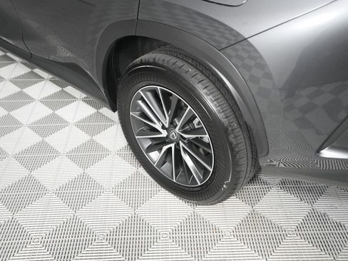 Used 2025 Lexus NX 250 250 Premium 4D Sport Utility w/ Accessory Package (2T) image 8