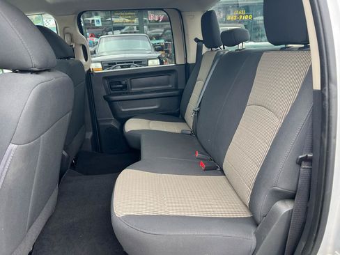 Used 2012 RAM 1500 Express w/ ST Popular Equipment Group AWD/4WD image 9