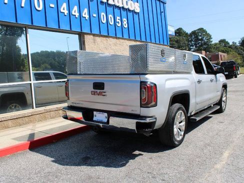 Used 2017 GMC Sierra 1500 SLT w/ SLT Premium Package image 4