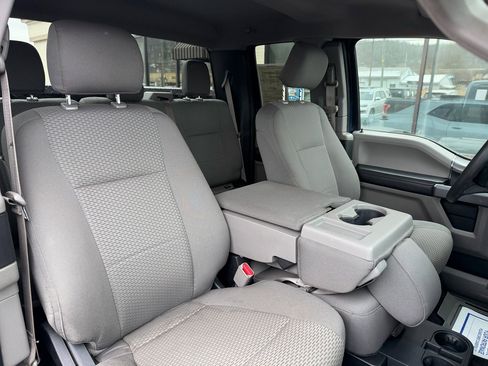 Used 2016 Ford F150 XLT w/ XTR Package image 12