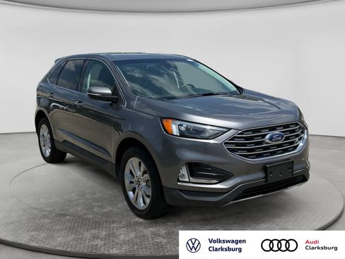 Used 2023 Ford Edge Titanium AWD/4WD image 3